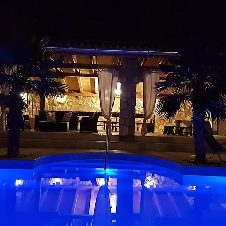 Entspannungsoase - Insel Krk Rasopasno Exterior foto
