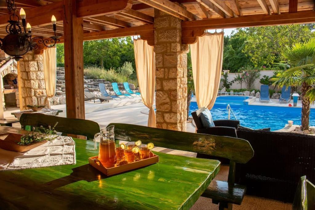 Entspannungsoase - Insel Krk Villa